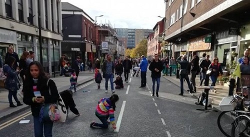 We asked about a repeat of the successful trial closure of Division St in the city centre, like the one that  @CycleSheffield had initiated and which took place last October.  https://www.cyclesheffield.org.uk/2019/11/17/division-street-and-devonshire-street-pedestrianisation-cyclesheffield-assessment/