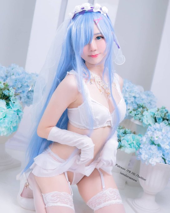 Twitterのコスプレ画像15
