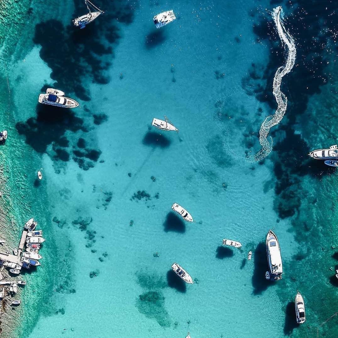 Buenos días viajer@s desde el mar Adriático🥰, concretamente #svetiklement un lugar increíble 😍
#travelling #tourism #tourist #instapassport #instatraveling #mytravelgram #travelgram #travelingram #igtravel #cometatravel #catarroja
