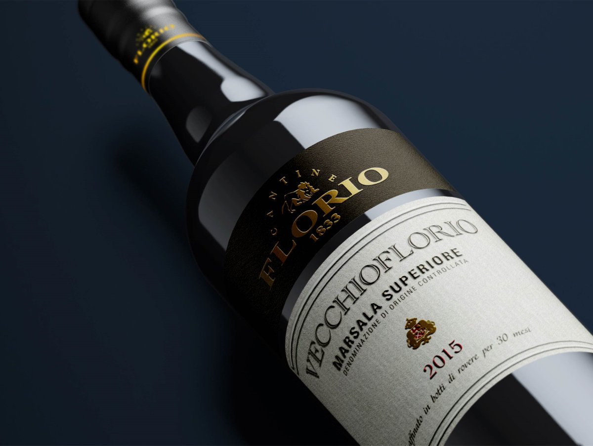 Garanzia di qualità per chi ama la tradizione, #VecchioFlorio è un ottimo vino da dessert ma la sua versatilità lo rende perfetto anche come aperitivo! Ma non solo... Scoprite la sua nuova veste grafica su Duca.Store 👉bit.ly/vecchioflorio