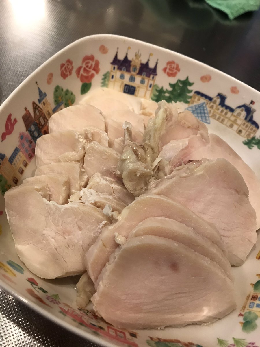 イラニアン サボリ飯 レシピで鶏胸肉ハム しっとり柔らかで 家内にも好評です いろんな料理に合いそー 今日は昼飯チャーハンに入れて 夜はつまみに 胸肉一枚で結構なボリュームです 今度は豚バラブロックで塩豚作ろっと あほっつまみ イラニアン サボリ飯 レシピで鶏胸肉ハム しっとり柔らかで 家内にも好評です いろんな料理に合いそー 今日は昼飯チャーハンに入れて 夜はつまみに 胸肉一枚で結構なボリュームです 今度は豚バラブロックで塩豚作ろっと あほっつまみ