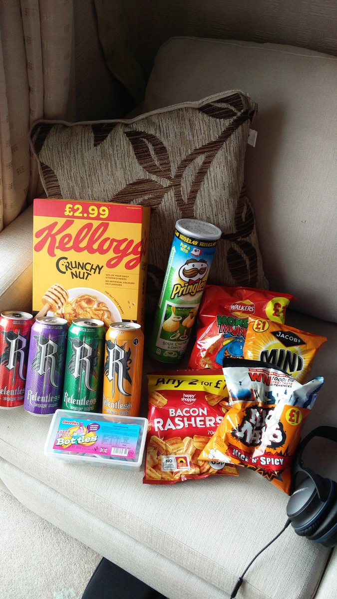 UkTomb's tweet photo. Stocked up for some hefty moonlighting for my first #BUILD2020 https://t.co/iRcnIWEdh9