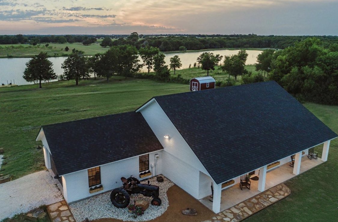 corymhtx's tweet image. This one. This is it.