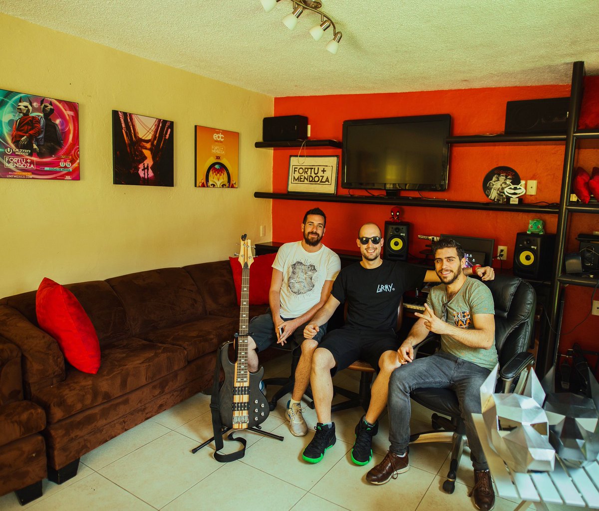 Días de estudio con <a href="/FortuandMendoza/">Fortu & Mendoza</a> . Volveremos!! 

📸: <a href="/lagartitoooo/">Lαgαятιтσ</a>