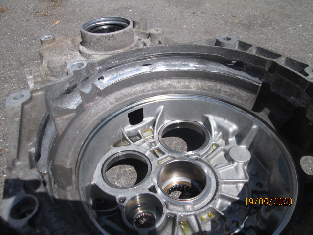 Noisy startup and idle from cold? Could be the start of the Dual Mass Flywheel (DMF) starting to fail. Avoid costly repairs to gearboxes by having noises diagnosed. It could save you from large bills.
#automatic #automatictransmission #manual  #gearbox #manualgearbox  #dmf