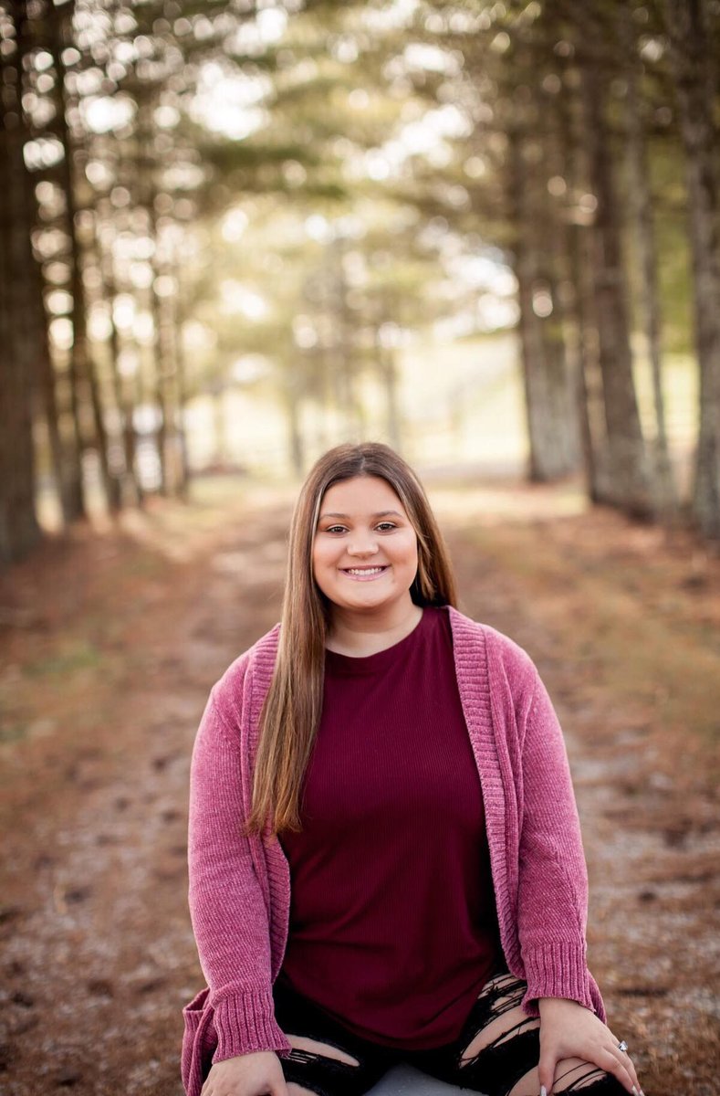 Amy Mullins has been a member of the Beta Club for 4 years... to read her full bio visit our Facebook or Instagram pages! On behalf of Ridgeview Beta, we wish you the best of luck Amy, and remember to continue to Lead by Serving Others! #ridgeviewbeta #seniorspotlight20