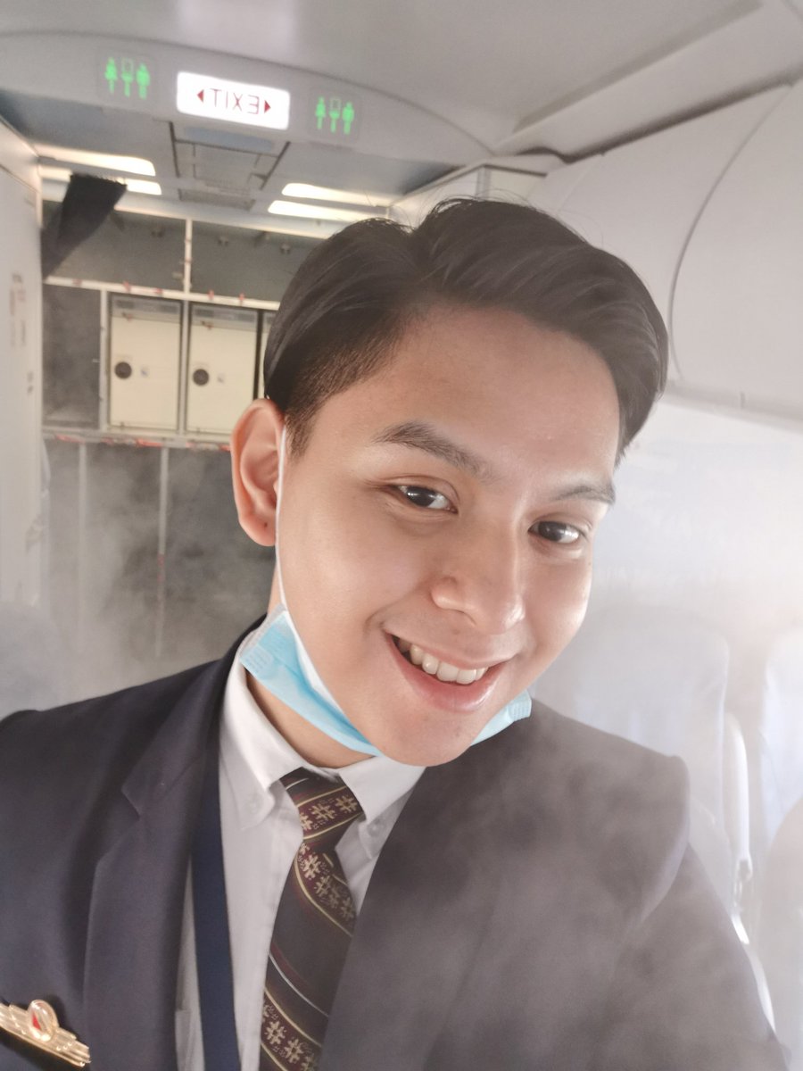 MMackrein's tweet photo. Lipad na palangga!
#flightsteward #pal #philippineairlines #theheartofthefilipino #palexpress #cabincrew https://t.co/IXXMuMIOqv