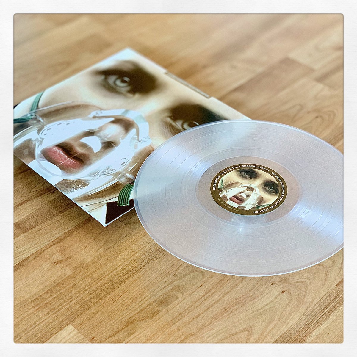 Scholle80's tweet photo. My holy grail arrived! So in love with this record since 2004! #underoath #vinylcommunity #coloredvinyl #vinyl #vinylcollection check my insta for more cool vinyl ✌🏼https://t.co/c9J3SwYqAj.grooves https://t.co/d6ZIqX0KJX