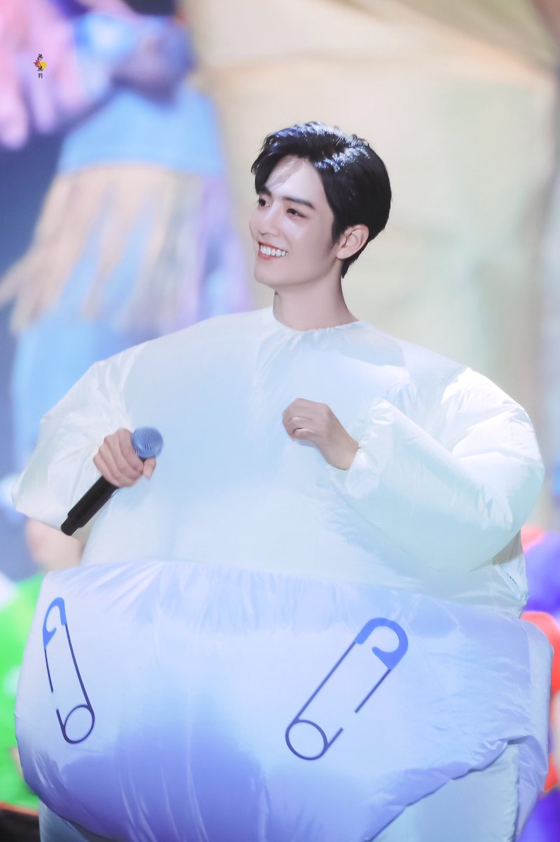 🐇190921 #XiaoZhan © 无贰无别·博君一肖
#เซียวจ้าน #肖战 #샤오잔 #bozhanyizhan