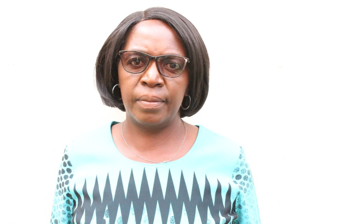 4/9 The Deputy Min is Magna Mudyiwa. She holds a BTech in Computer Information&Technology (CUT) & MSc in Strategic Management (CUT).She served in the President’s Department since 1980& promoted to the rank of PIO up to retirement in 2015.  https://parlzim.gov.zw/component/k2/hon-mudyiwa-magna
