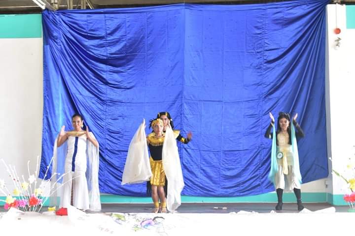 begailjaen's tweet photo. cosplay pa more HAHAHA @krishamae_k @MizzToxicity @pxrccy https://t.co/uLqOsSYbte