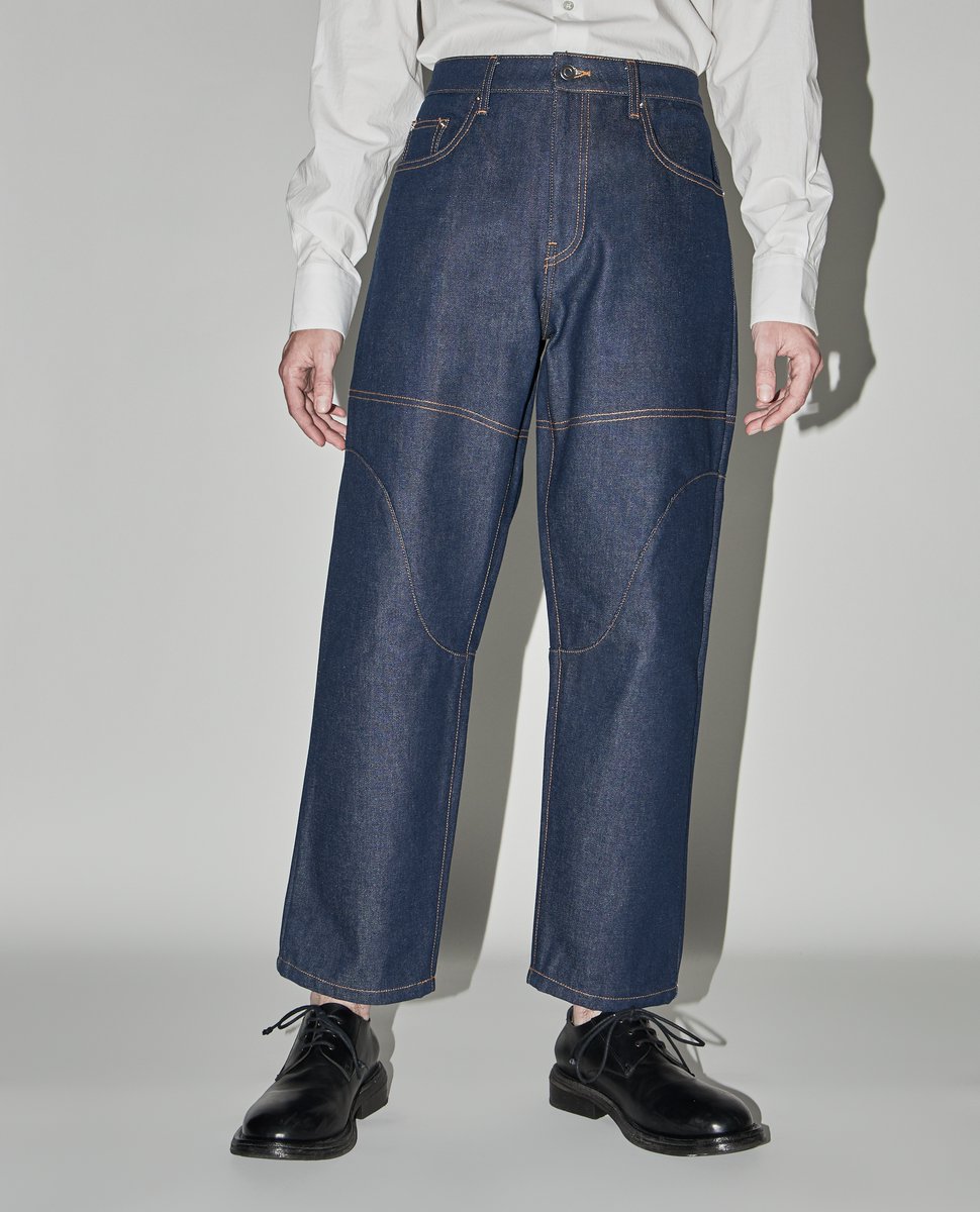 Introducing the Ling Denim from Totokaelo Archive. Inspired by vintage fisherman chaps, the Ling is 100% cotton and raw denim. 

Update your wardrobe in one whole act: soo.nr/OIQc