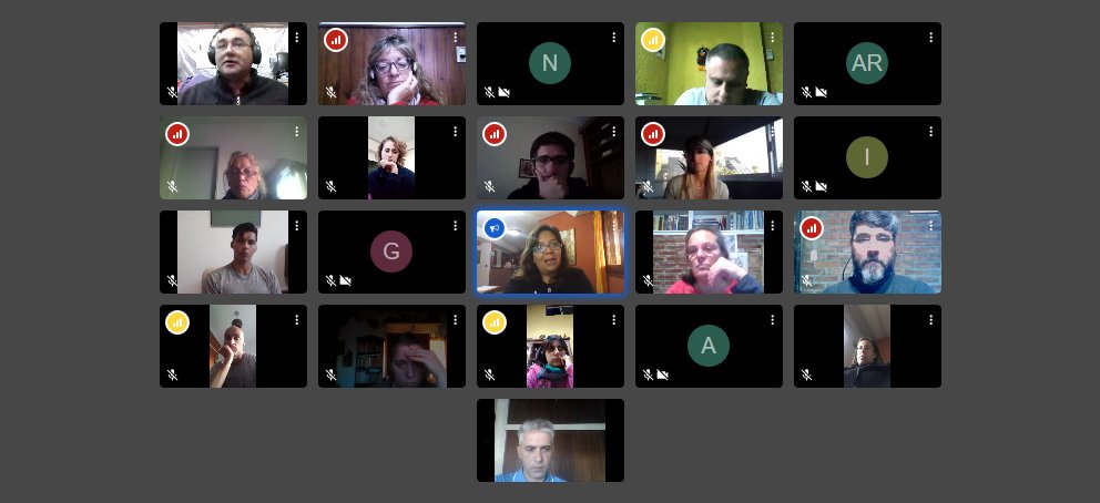 mardanielmdp's tweet photo. Segunda clase del curso virtual "La continuidad pedagógica en la emergencia", campus abc. Encuentro sincrónico con los cursantes, donde intercambiamos experiencias y reflexionamos sobre el sentido pedagógico de los mismos @BAeducacion https://t.co/jIUP4wD8ov