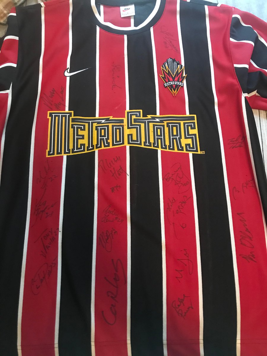 MrPalumboMath's tweet photo. @classicshirts @MLS Comon Metros! https://t.co/tkdVUqIdoZ