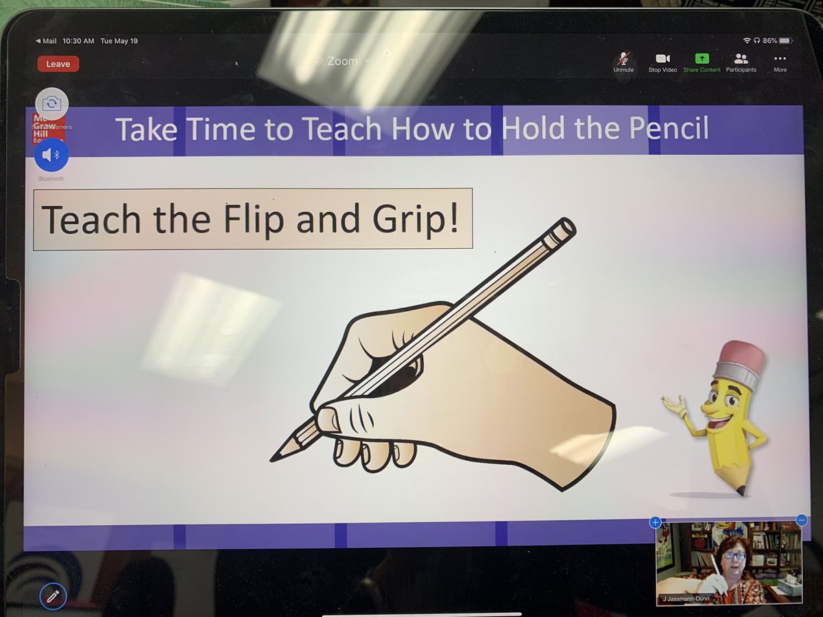 TraciBlackburnB's tweet image. Practicing the Flip &amp;amp; Grip! Yes, it’s different from the Bend &amp;amp; Snap! 😉@BradleySchools #finemotordevelopment #readingwritingfluency