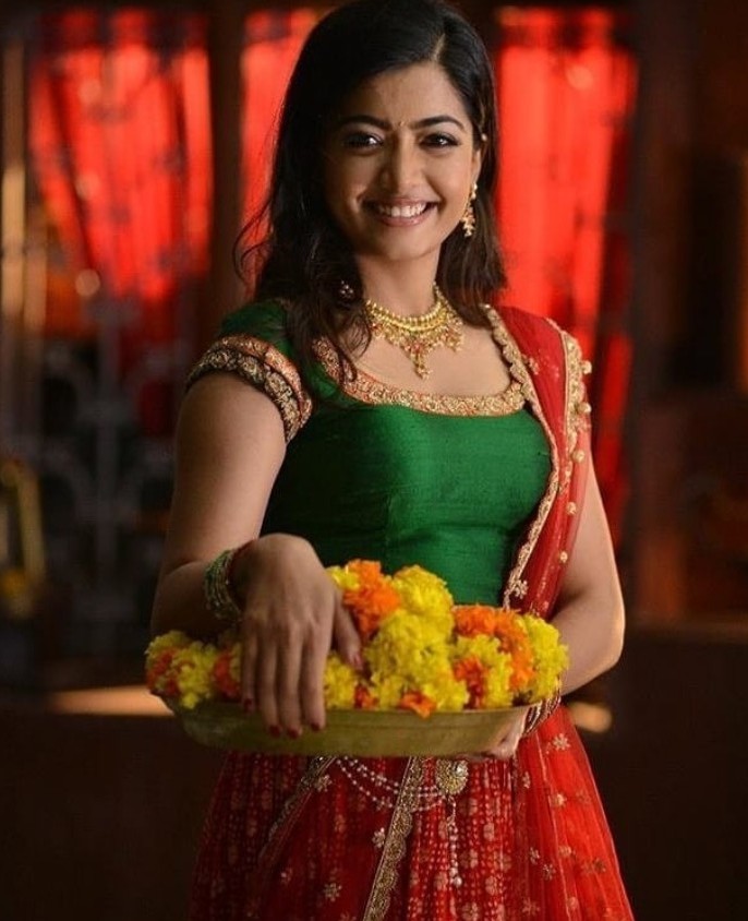My goddess rashmikha  @iamRashmika Childhood Mean's simplicity, look at the world with child eye it's very beautiful ( i love your cute eyes my goddess)"Action may not always bring happiness, but there's no happiness without action "    @iamRashmika #RashmikaMandanna