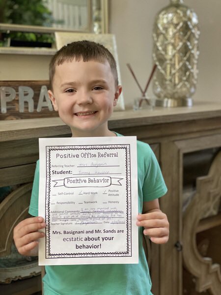 middleboroughes's tweet photo. Kudos to these two Kinders who earned Positive Office Referrals in their virtual class meetings! 🌟🌟 #themarinerway https://t.co/z3ORJDKNSg
