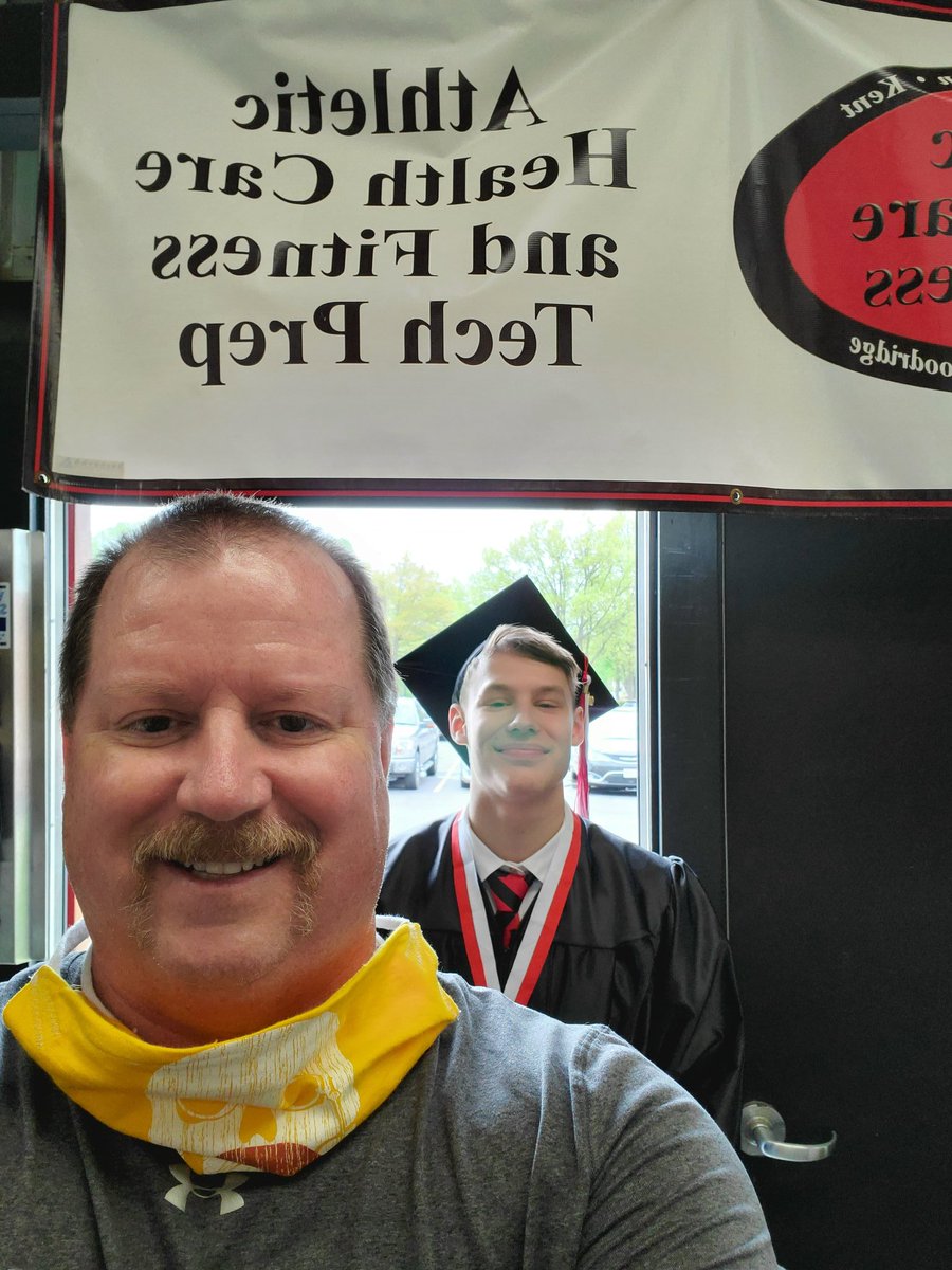AhcfIi's tweet photo. Gabe Rossi.  Just wishes he would have been in my AHCF class! https://t.co/ANcYROJAvL