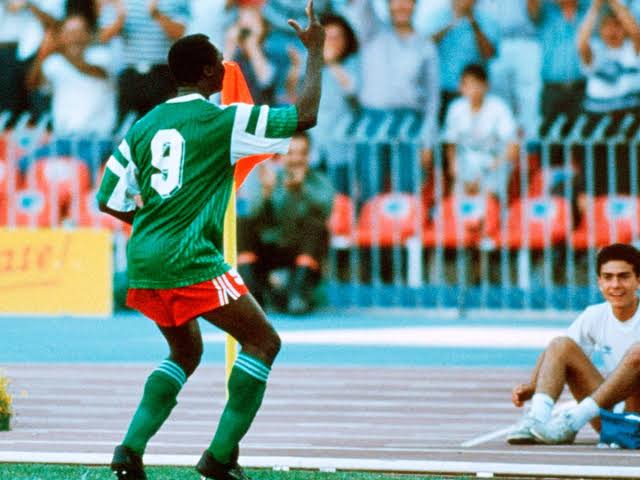 Happy birthday Roger Milla! The oldest goalscorer in the World Cup history. The iconic celebration! 