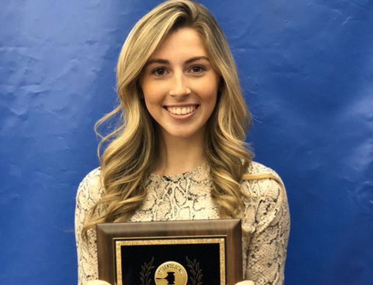 Congratulations to High School North's Olivia Browndorf who was named the New Jersey State Student Leader of the Year by the New Jersey Association of Student Council (@NJASC) → bit.ly/2X60Z5r

[📸 courtesy of HSN]