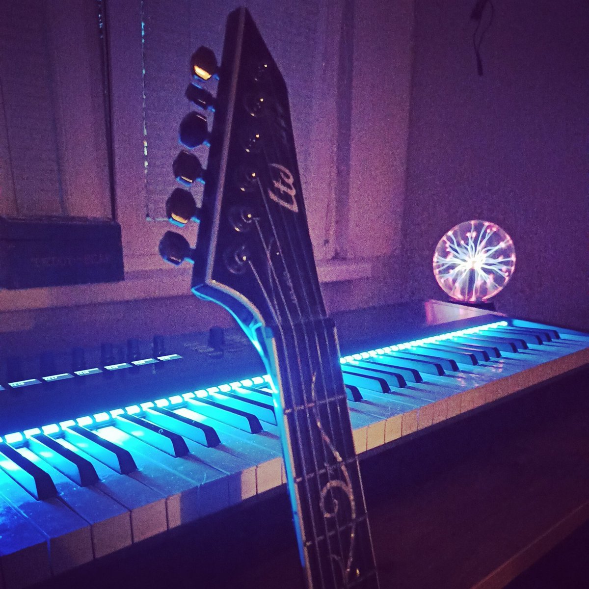 SullivanDevel's tweet photo. I'm recording guitar for my currently #workinprogress track in the #FromPictureToMusic series. I'm curious what you will think about this one. It's crazy ππ https://t.co/ypFkgxxSMA