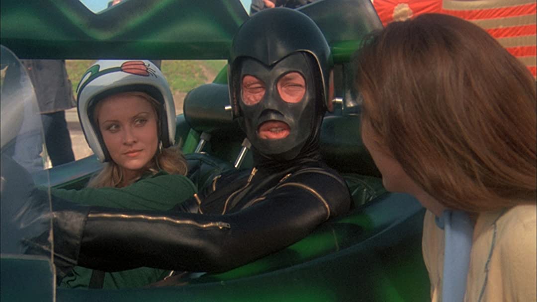 Death Race 2000 dir. Paul Bartel (1975)- A midnight Mario Kart rally that (may have?) invented the dumb-allegorical-dystopian-gladiator-sport-sold-by-the-state-run-media-industrial-complex-to-appease-lobotomized-materialist-masses-under-fascism Genre.