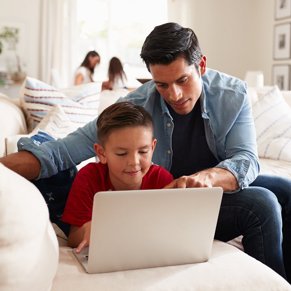 ckrusch's tweet image. New on the blog: How @Xfinity is keeping families connected during the pandemic.
Hope you check it out! #ad trendylatina.com/xfinity-is-kee… #XfinityMoms @ComcastPhillyNJ