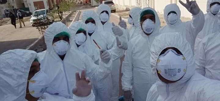Kulsoomppp's tweet photo. Every time there is a disease outbreak, it is the doctors, medical experts that protect us.
Salute all those who are also working on places like Airports and Hospitals.
Salute all Doctors, Nurses and paramedics.
#SaluteCoronaFighters
#COVIDisAPandemic
#SorryDoctors https://t.co/Z6PrrCJIZ5