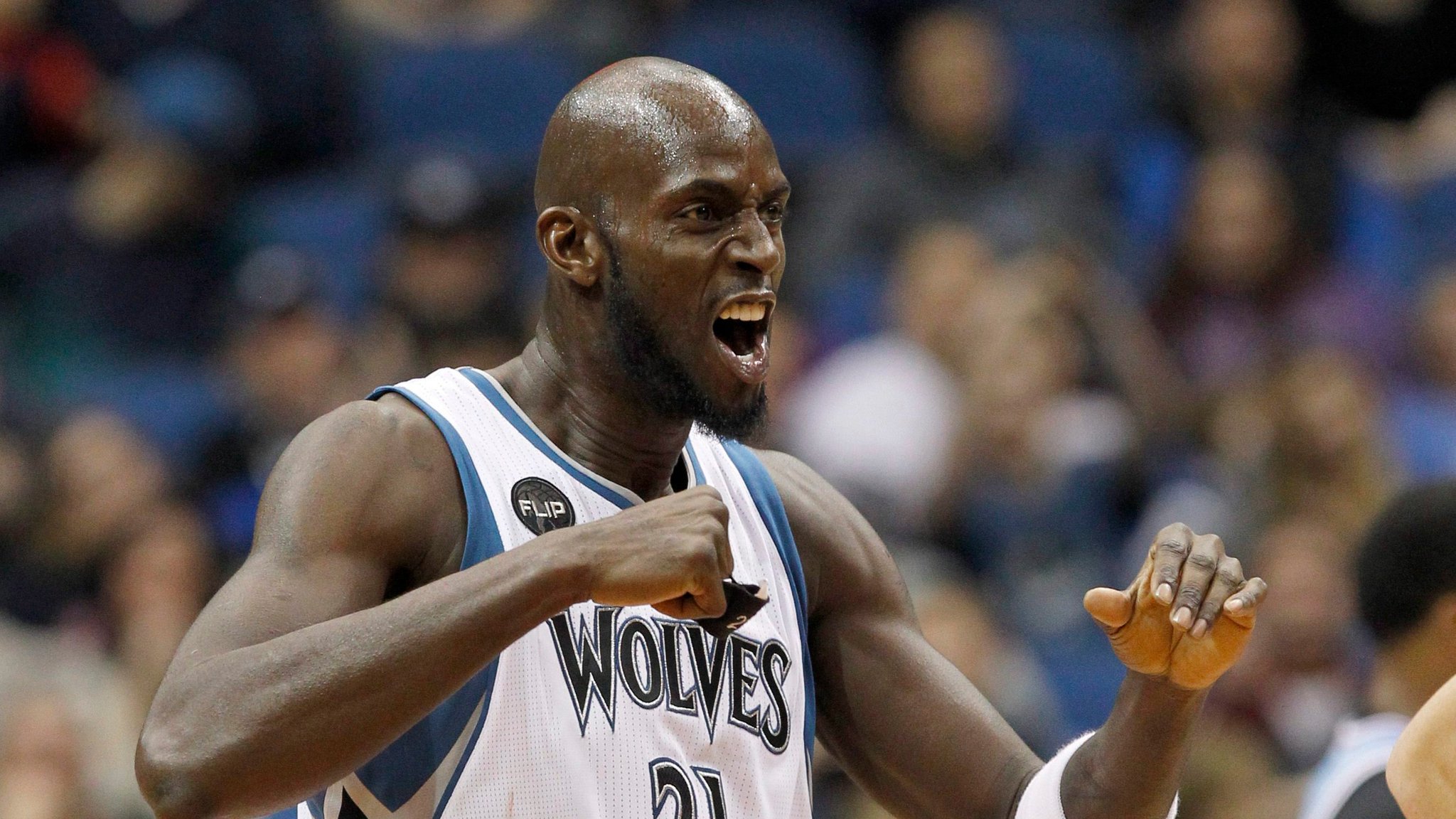 Happy 44th Birthday Kevin Garnett! He is credited with the most career defensive rebounds with 11,453. 
