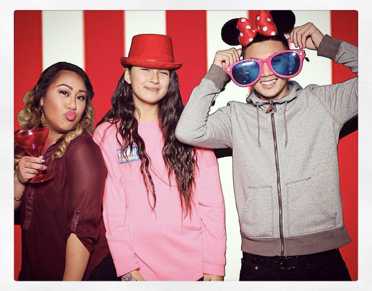 manansalarachel's tweet image. Happy birthday &amp;amp; graduation @JJennings510! Love you! ❤️🍾 #SJSUGrad #SJSU2020