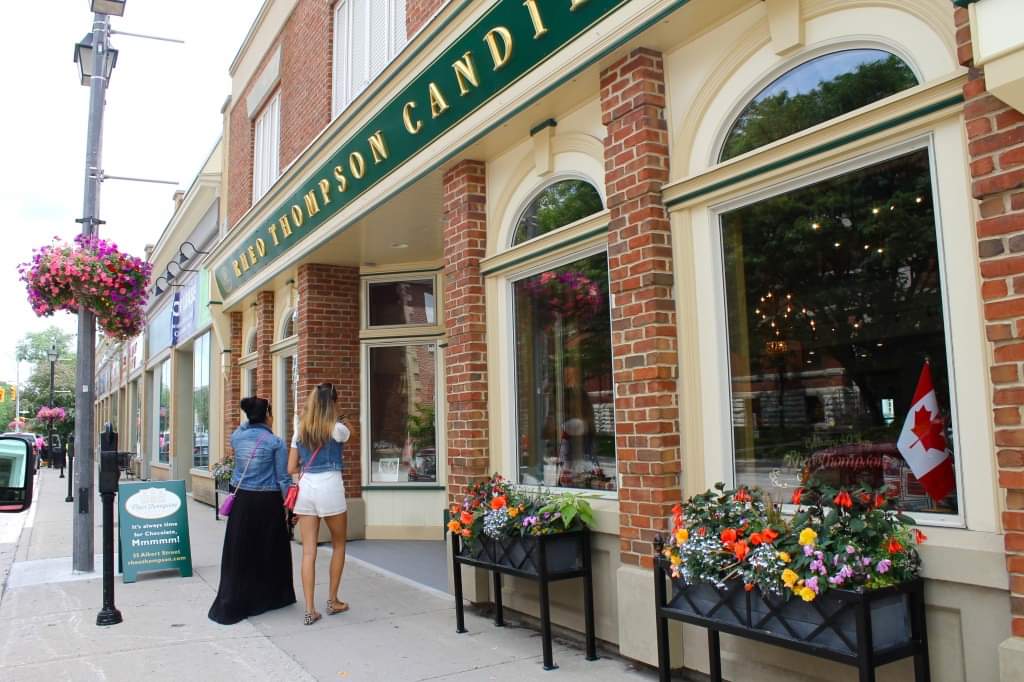 We will be re-opening June 1st! Until then, enjoy curbside pickups, FREE Stratford deliveries and shipping. Find out how it works @ rheothompson.com/covid-19/