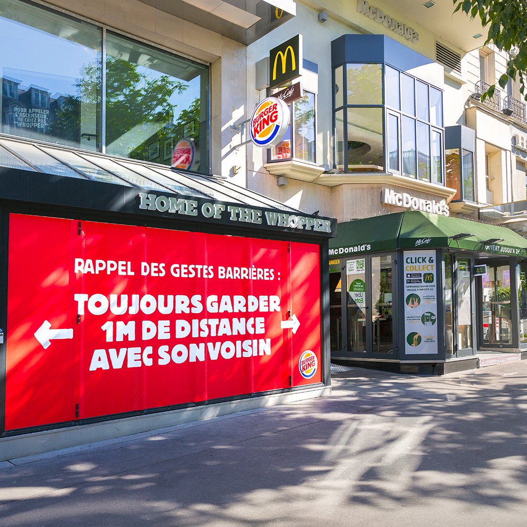BurgerKingFR's tweet photo. Surtout s'il a le nez rouge. https://t.co/ZF6XEZhuxf