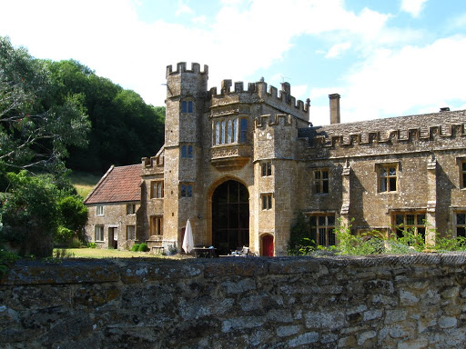 Montacute Priory, Cluniac, £463 gross. Only gatehouse range survives above ground. The precinct to the S is obvious but fishpond aside earthworks surveys not very illuminating: requires proper excavation.