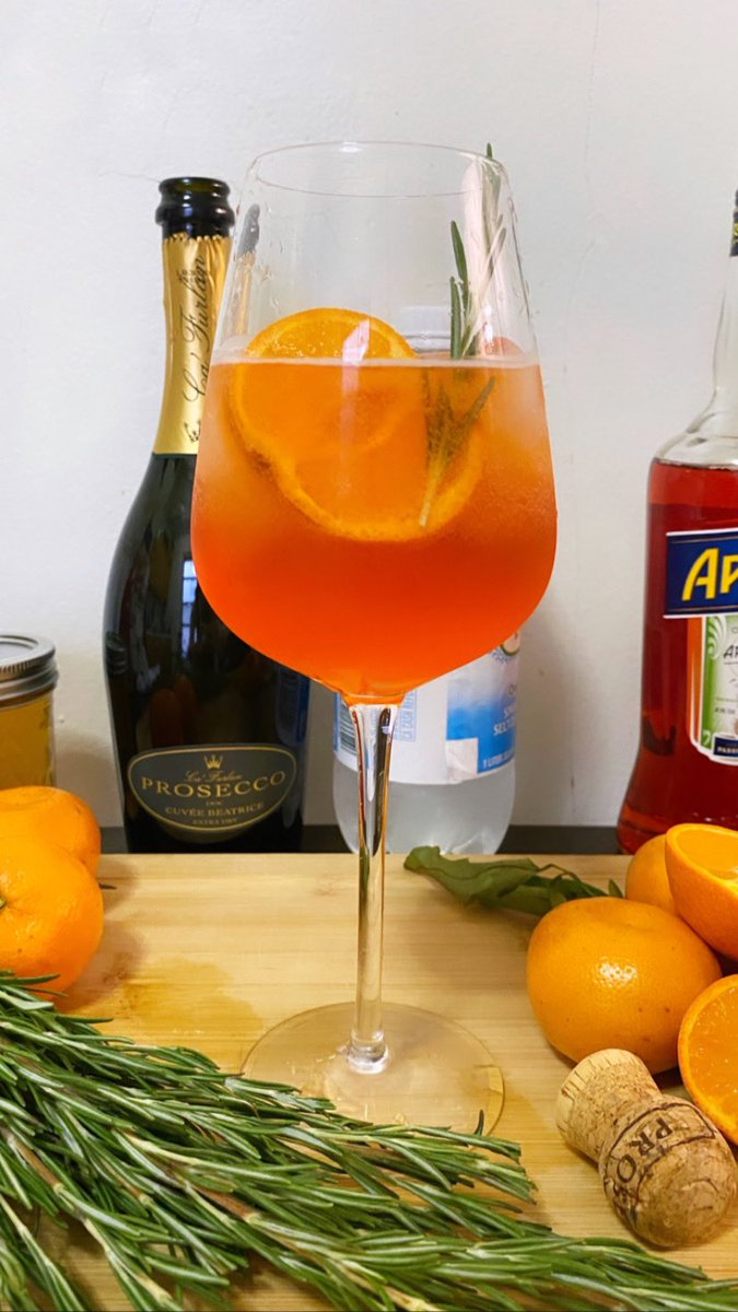 Is it too early to start thinking of happy hour? (No, no it’s not). Here’s an amazing rosemary-infused aperol spritz that I’m currently loving. Thread shows how to make it.