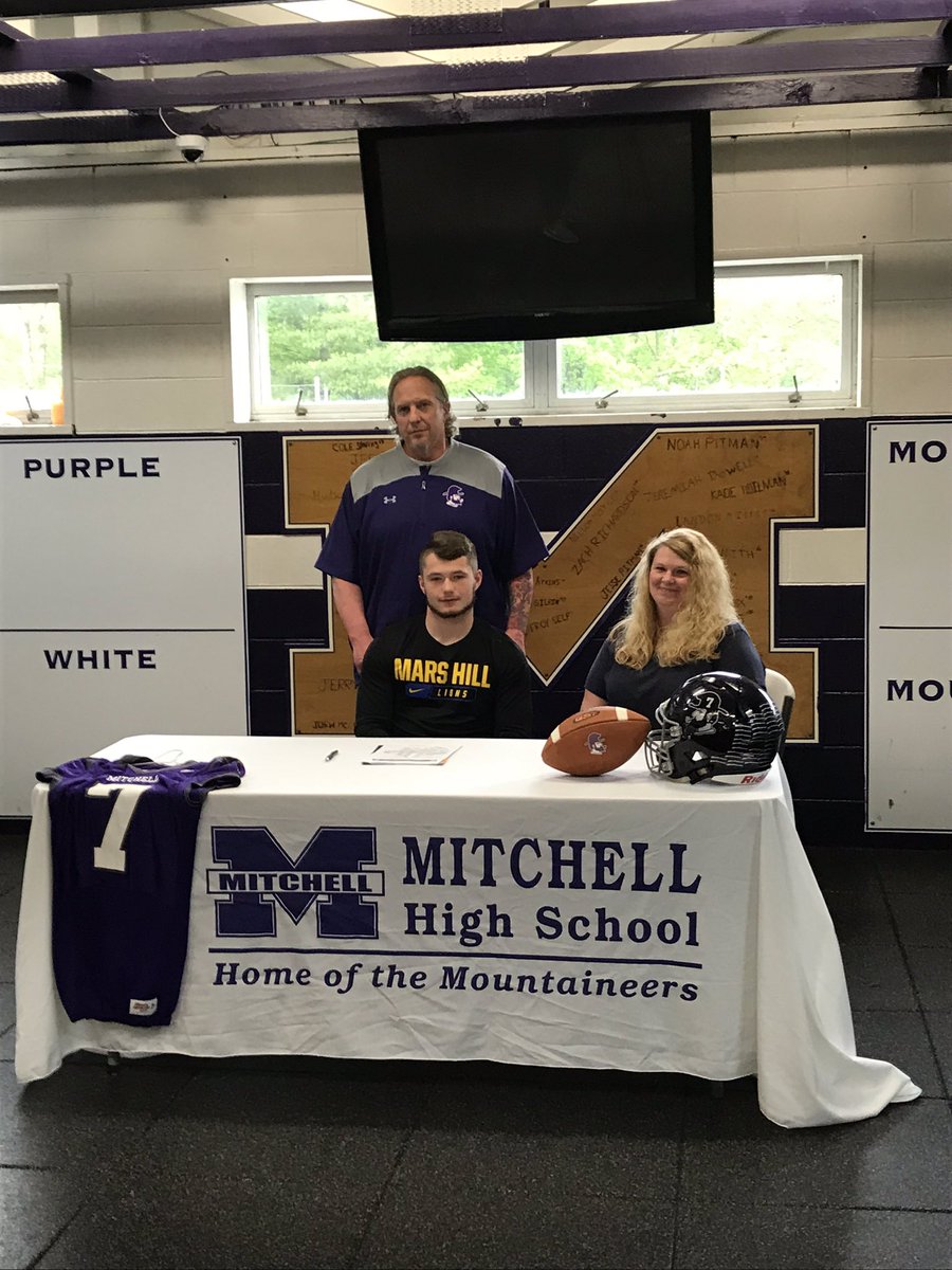 MHSFBall19's tweet photo. Congratulations to @Noahpitman3 on signing with @MarsHill_FB yesterday! We are all very proud and know he will do great things! #AllIn #MHU #LedgerToNCAA https://t.co/w4ppkBKHOa