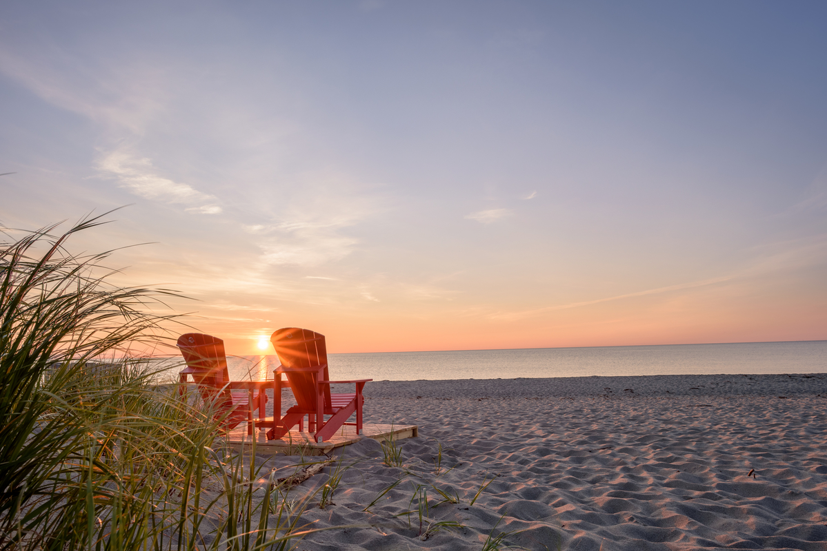 Today marks #ParksCanada’s 109th birthday! 🎉 109 years of protecting Canadian treasures for today and tomorrow – #WeMissYouToo, but these views are timeless! Share your favourite #ParksMemories today, and your wish 🎂 for the next 109 years of Parks Canada. ❤ #StayHome