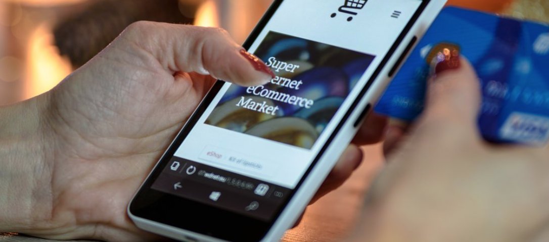 Digital Luxury Group tweet media