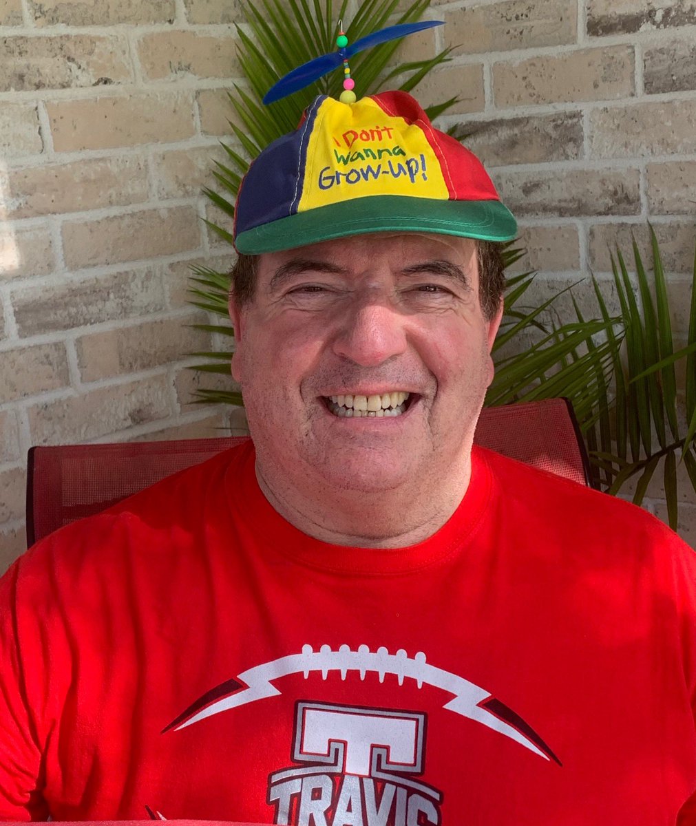 MarkClayman5's tweet photo. #VirtualTPP@THS_Tigers Crazy Hat Day for some Virtual TPP😎 https://t.co/438zrnA9gd