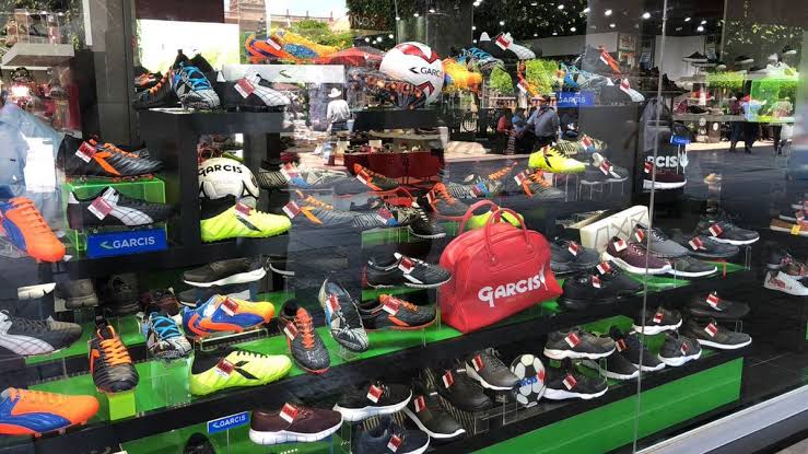 Tenis garcis La marca de tenis especializada en futbol