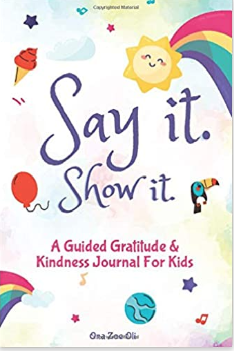 EhayesMV's tweet photo. G3 Mustang, Ona Oli, continues to make big differences in our world! First, she creates face makes for those in need and now she releases her first book! I bought mine today on Amazon and I can't wait to grow in kindness and gratitude by navigating her journal. #mvpschool https://t.co/07RvUTt2K8