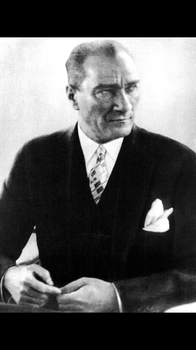 "Sizler, yani yeni Türkiye’nin genç evlatları! Yorulsanız dahi beni takip edeceksiniz… Dinlenmemek üzere yürümeye karar verenler, asla ve asla yorulmazlar. Türk Gençliği gayeye, bizim yüksek idealimize durmadan, yorulmadan yürüyecektir."