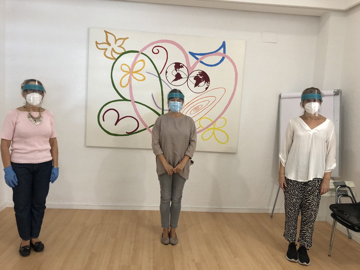 Por segunda semana, compaginamos la asistencia presencial con la telefónica y telemática para estar más cerca que nunca de las víctimas de violencia sexual de la Comunidad Valenciana.
Contacta con nosotras: 963943069- info@cavascv.org