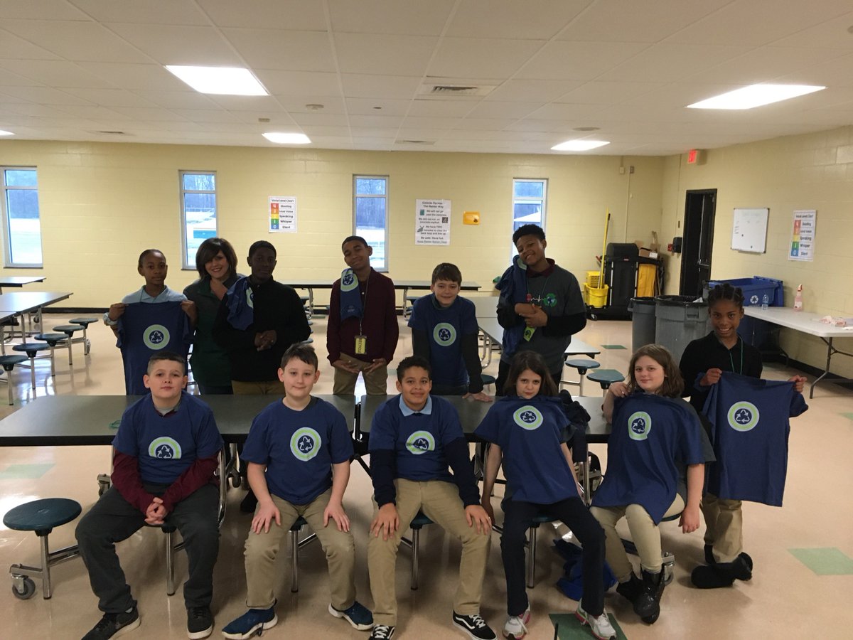 RHSCaretaker's tweet photo. Back in December 2019, we visited this AMAZING team but did not give them the recognition they are so deserving to receive.  Teachers and students working together, gets the job done!  Great job, @RawlinsonRoadMS !  Thanks for all you do to support our recycling program. https://t.co/rUuGVaKVBR