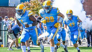 CortezSlocum's tweet photo. After a great talk with @QBCoachGill I am blessed to receive An offer from LIU🔵🟡@Cslocum04 @coachthomas9577 @Hamp_hc4 @rileyreeduf https://t.co/WpxeJpVb6D