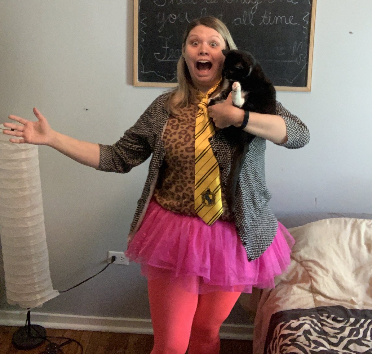 ashleybeyoung's tweet photo. It’s crazy outfit day at @CElemSchool #pss210 #learningtogether #havingfuntogether https://t.co/6uNecNLH1i