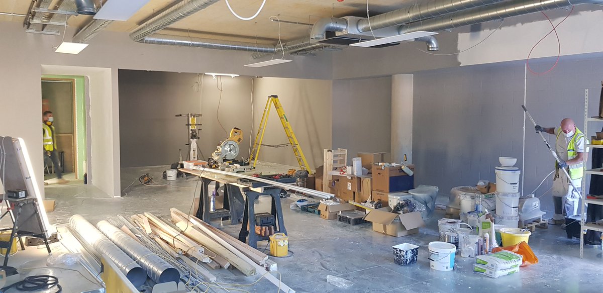 Clements08's tweet image. The guys are happy to be back at work on Freston Road.