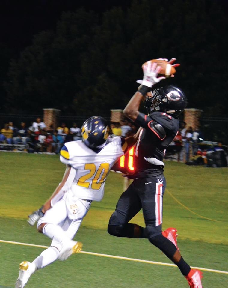 CavsRecruits's tweet photo. First up today is our 2019 Seniors!        
Jymere Jones: @jyjones23 
4 Year Football Letterman 
This years Winner of the Teammate Award. 
2019 Region 5-AA All Region Team 
11Alive player of the week (Bremen Game) 
Senior Stats: 19 Rec. 416 Yards 4TDs https://t.co/8QLgbbYIJV