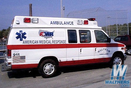 Thread of Naby Keïta as an ambulance