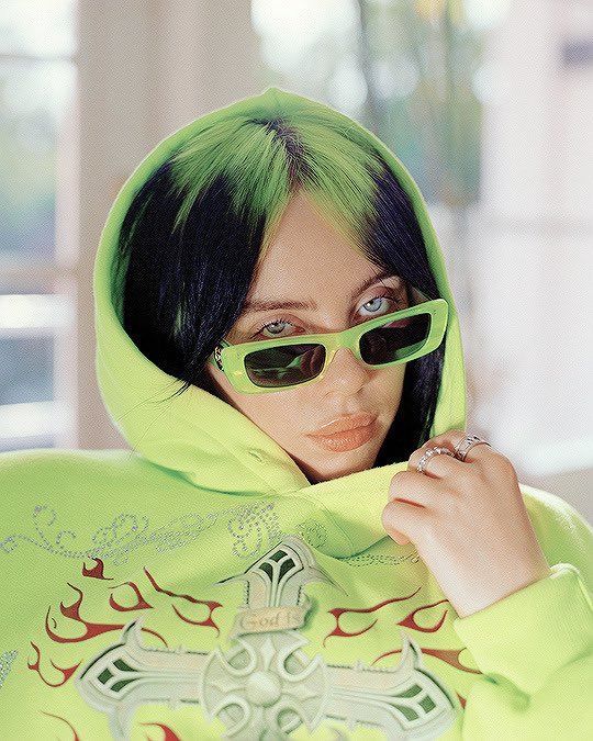 ohwellyoo's tweet photo. Billie Eilish appreciation post💚
she is so precious🥺 https://t.co/TzHdCGZDWF