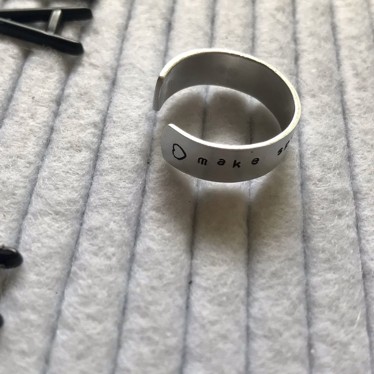 ArielleSerenity's tweet photo. Celebrating May the 4th w/ this tribute to our Earthly space mom, Carrie Fisher.
Size is roughly 9 in pictures.
Can be made in any size.
#spacemom #carriefisher #proud #may4thbewithyou #ring #handstamp #metalart #ariellesserenity #smallbusiness #supportlocal #starwars #jewelry https://t.co/tDaF7AeqiS